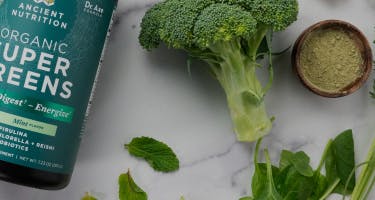 supergreens next to broccoli